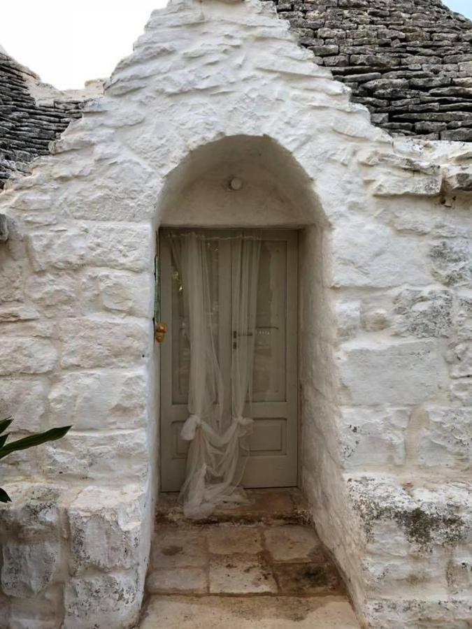 Bed and Breakfast Borgo Trulli 1789 Остуни Экстерьер фото