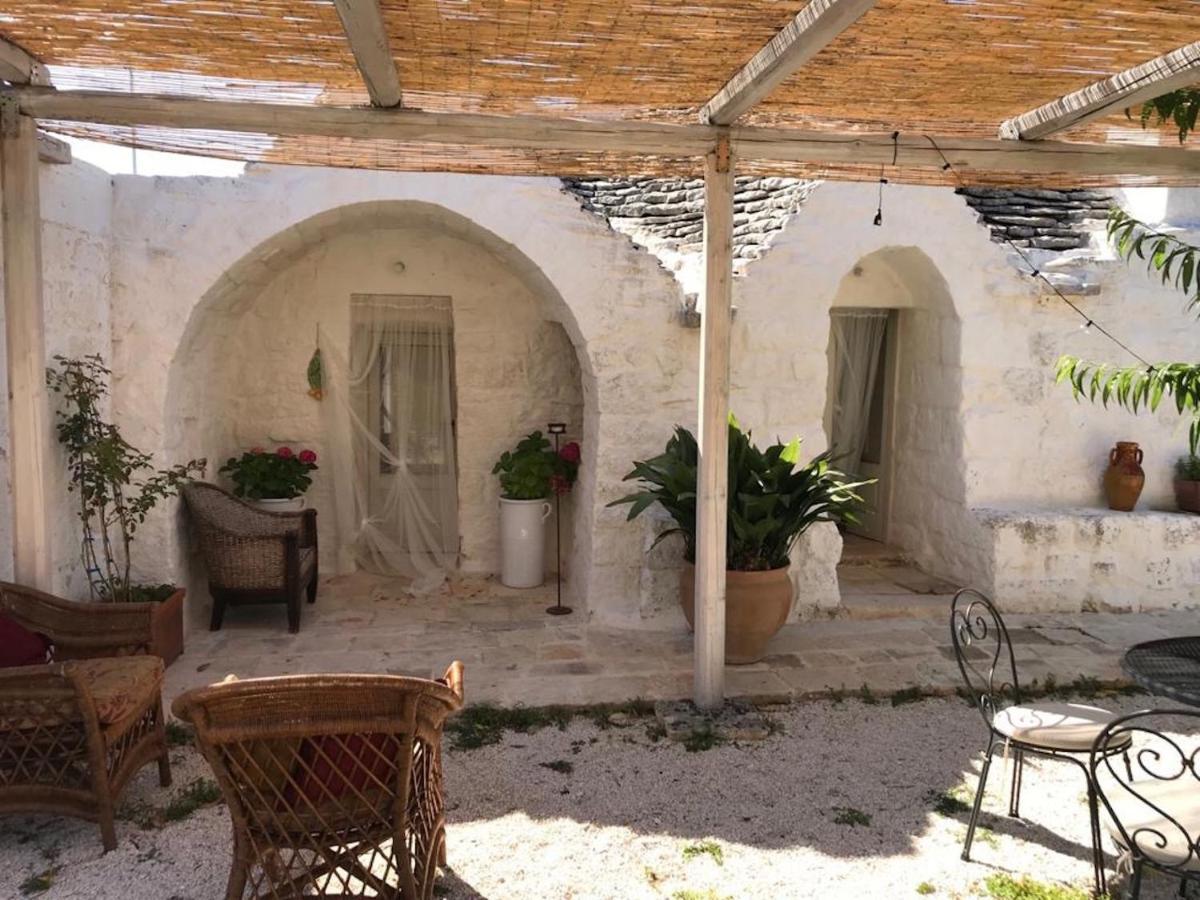 Bed and Breakfast Borgo Trulli 1789 Остуни Экстерьер фото